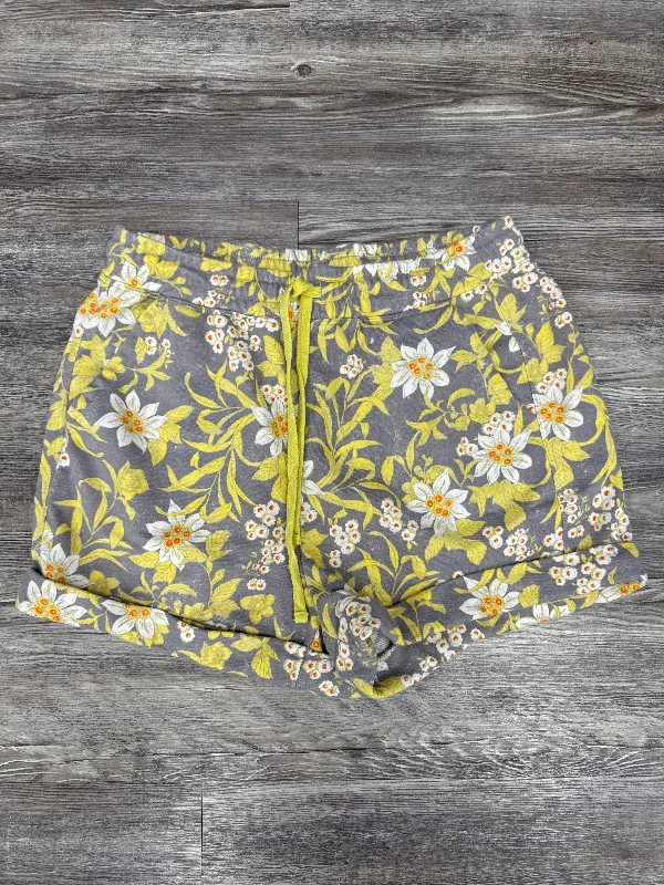 Stylish Cargo Shorts-Shorts By Daily Practice By Anthropologie In Grey & Yellow, Size: M