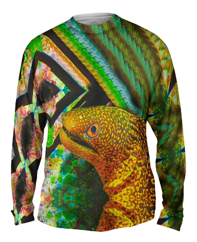 Stretch Long Sleeve-Snapping Eel Underwater