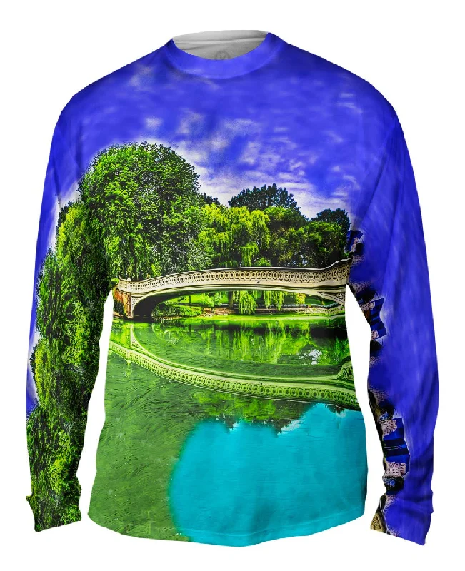 V-Neck Long Sleeve-NYC Bow Bridge