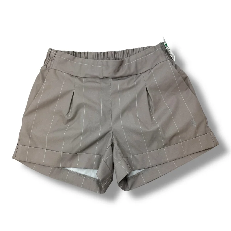 Classic Bermuda Shorts-Shorts By Clothes Mentor In Tan, Size: Xs