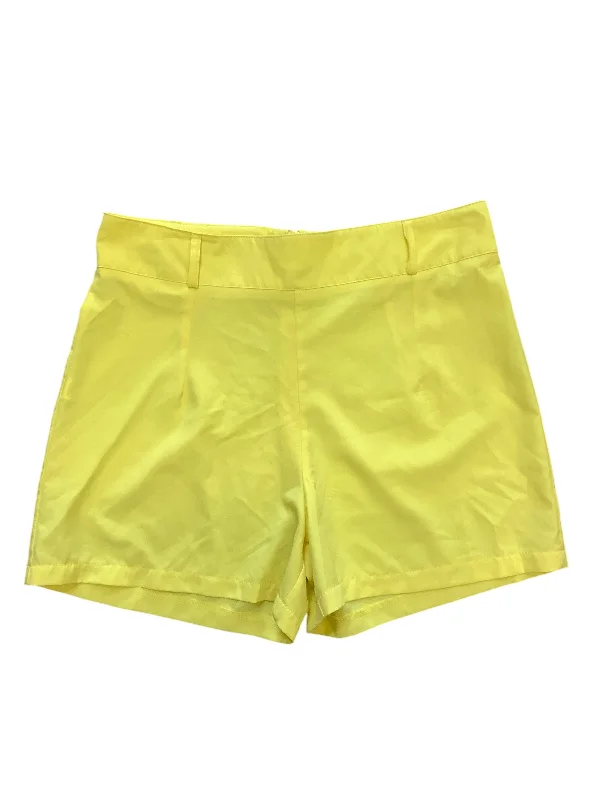 Denim Shorts-Shorts By Clothes Mentor In Yellow, Size: L