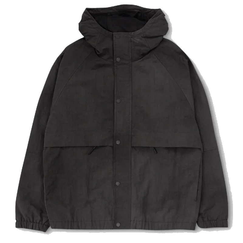 Versatile Jacket-Norse Projects Herluf Wave Dye Nylon Windbreaker Black