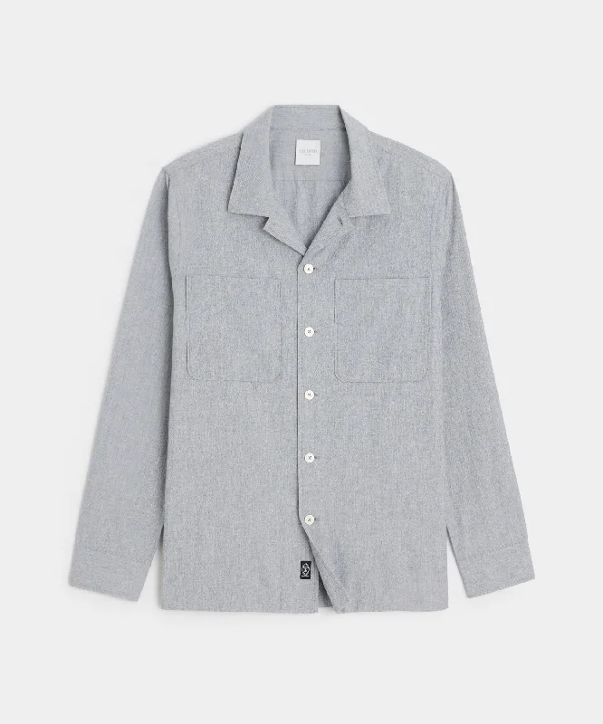 Longline T-Shirt-Two-Pocket Overshirt in Grey