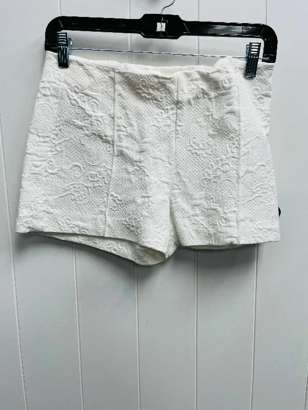 Cargo Shorts-Shorts Designer By Lilly Pulitzer In White, Size: 0