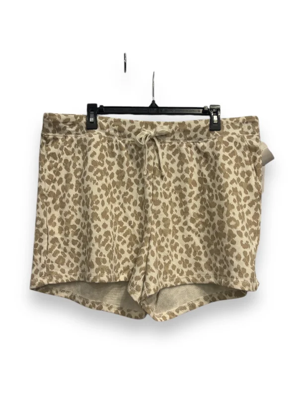 Utility Shorts-Shorts By Old Navy In Animal Print, Size: Xl