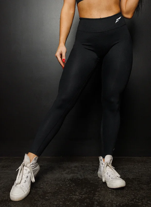 Tailored Pants-ESSENTIAL LEGGING - BLACK