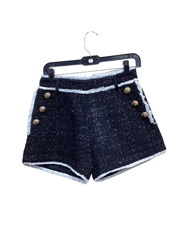 Sporty Shorts-Shorts By Clothes Mentor In Black & White, Size: M